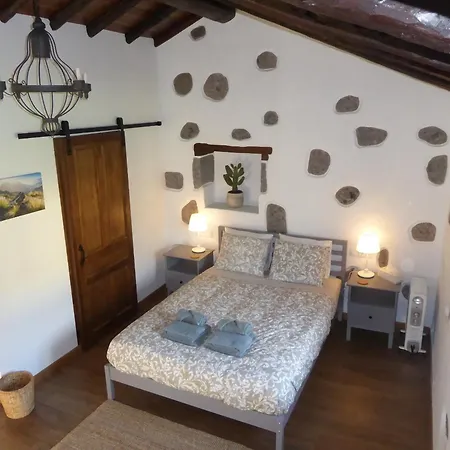 La Casa De Arriba - Cozy En-Suite Room, Los Arbejales, Teror