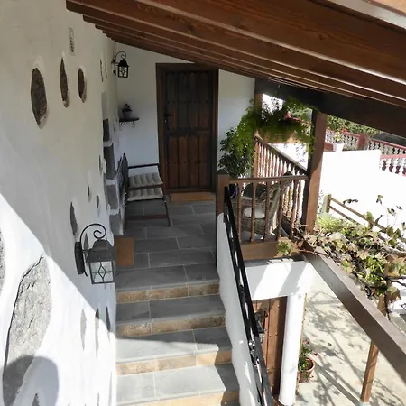 La Casa De Arriba, Private In Teror, Gran Canaria Guest house *