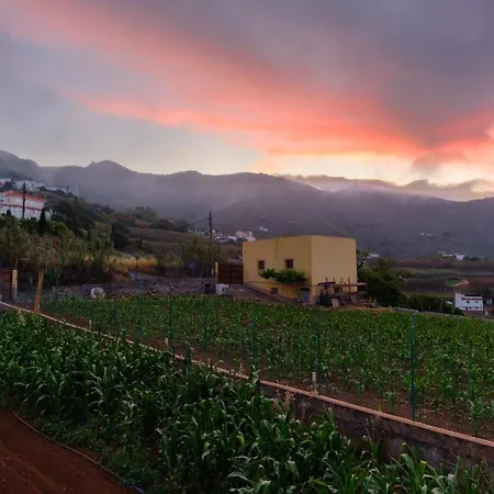 La Casa De Arriba, Private In Teror, Gran Canaria